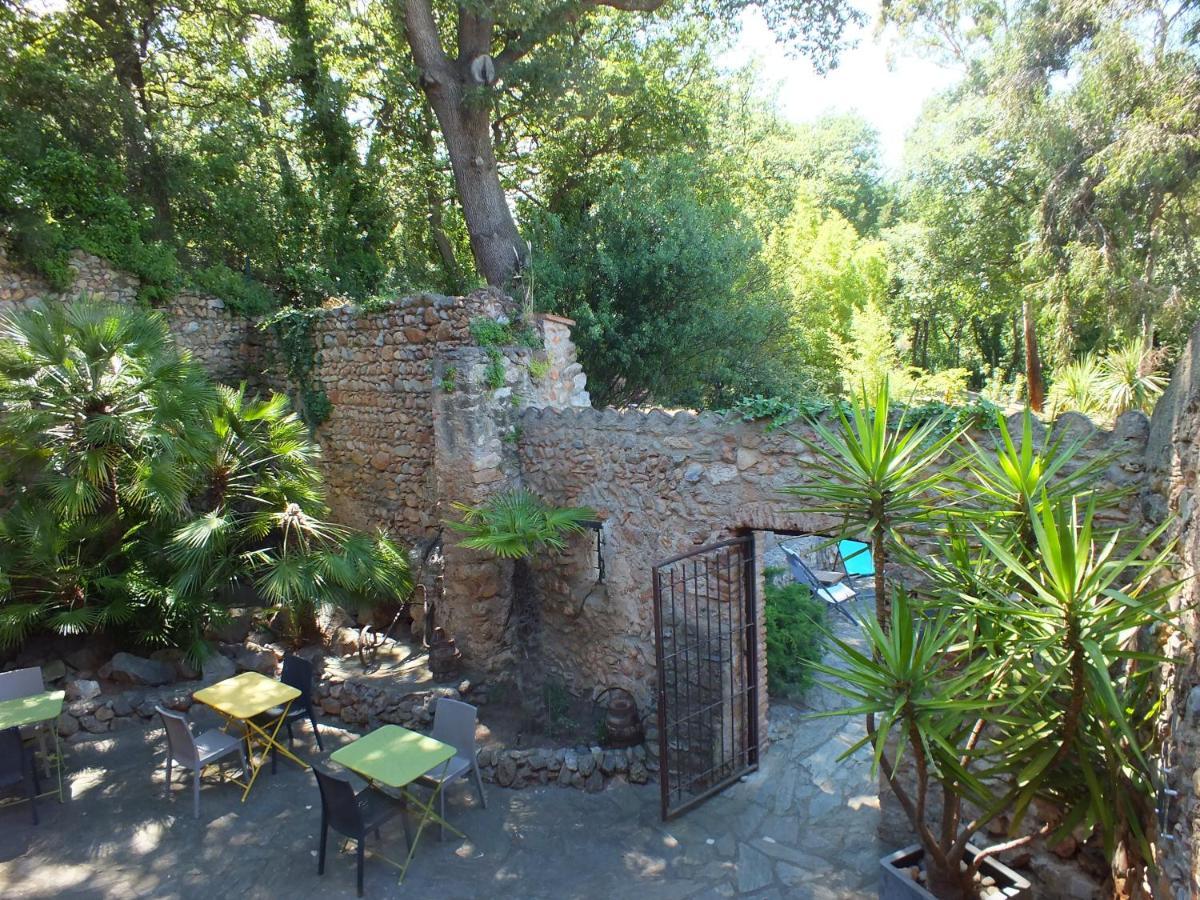 Casa9 Hotel Thuir Exterior photo
